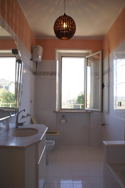 People Bed and Breakfast Castorano Esterno foto