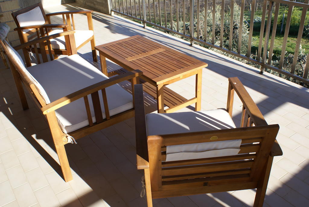 People Bed and Breakfast Castorano Esterno foto