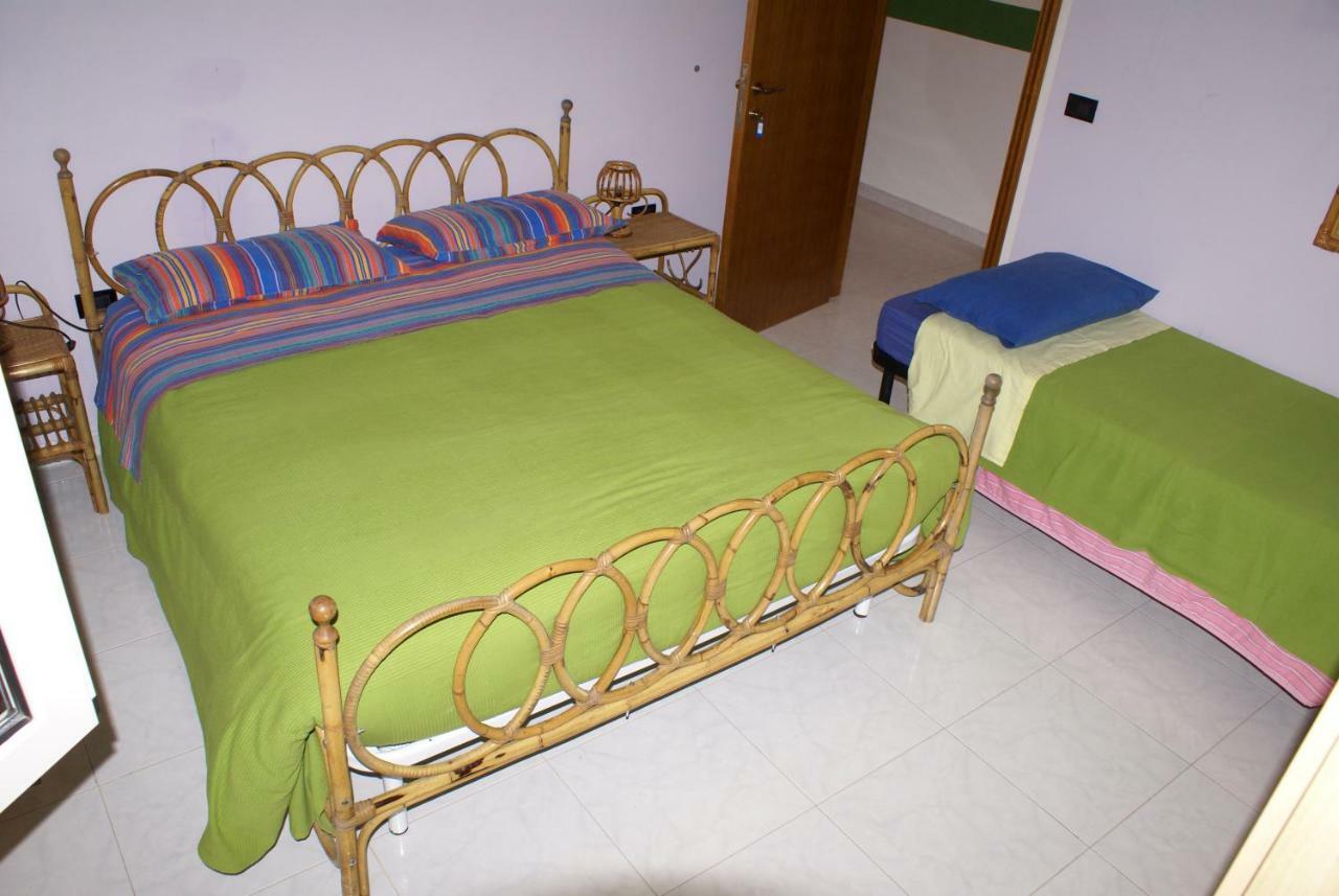 People Bed and Breakfast Castorano Esterno foto
